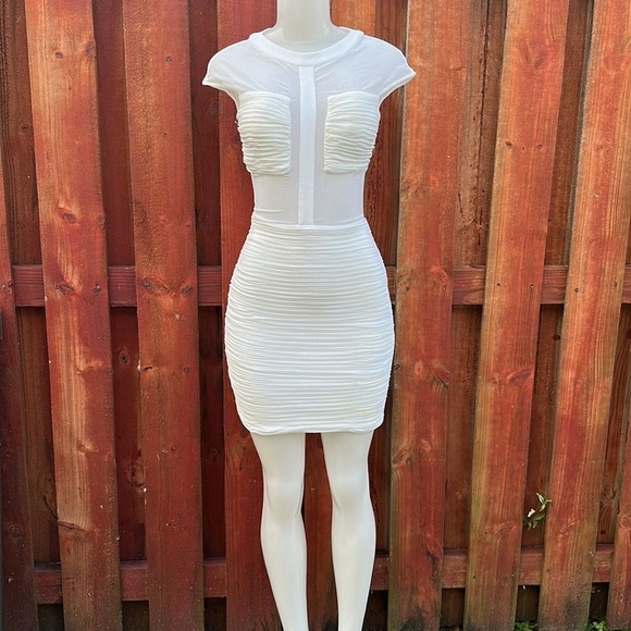 Terani Couture Women’s Ruched White Dress Size 2 - Picture 3 of 8